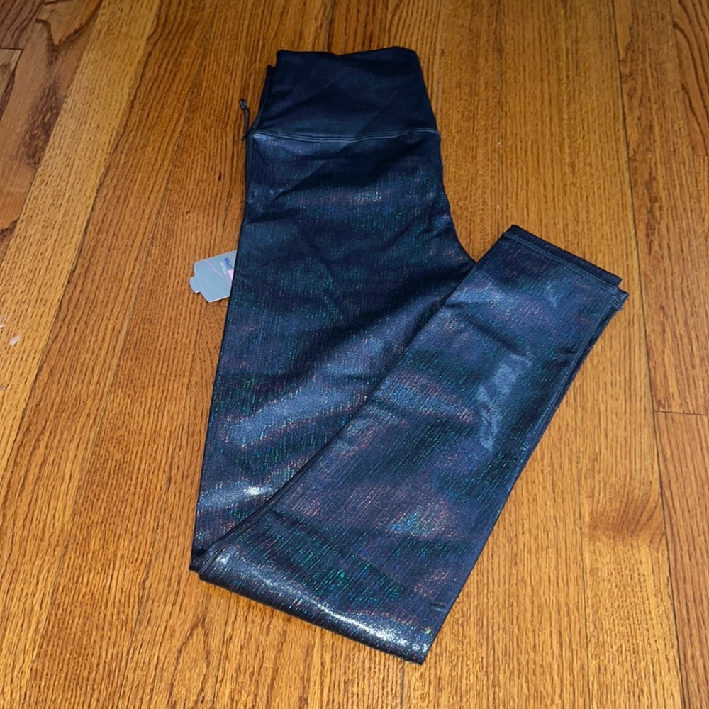 NWT Mono b Woman’s Performance Leggings Size S
